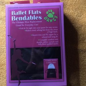 DAWGS Ballet Flats Bendable